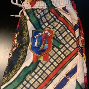 Multicolor boat, swimming trunks